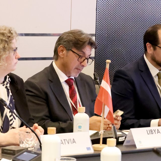 copy of 14thapril_paris246